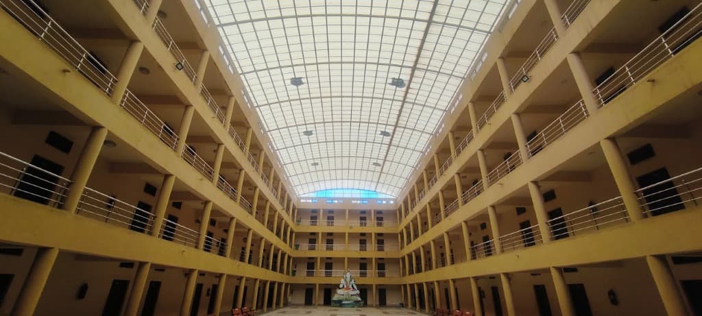 Luxury Suite Accommodation in Somnath